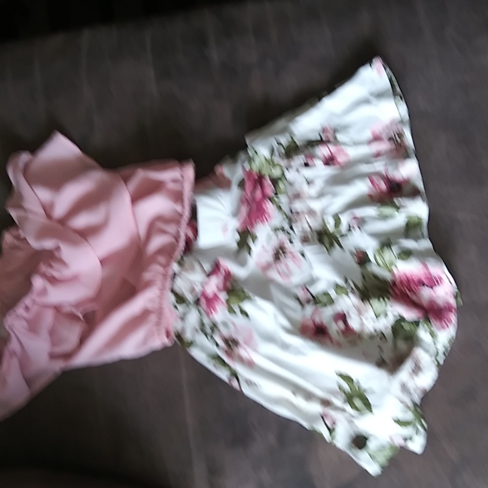 Skirt and crop top